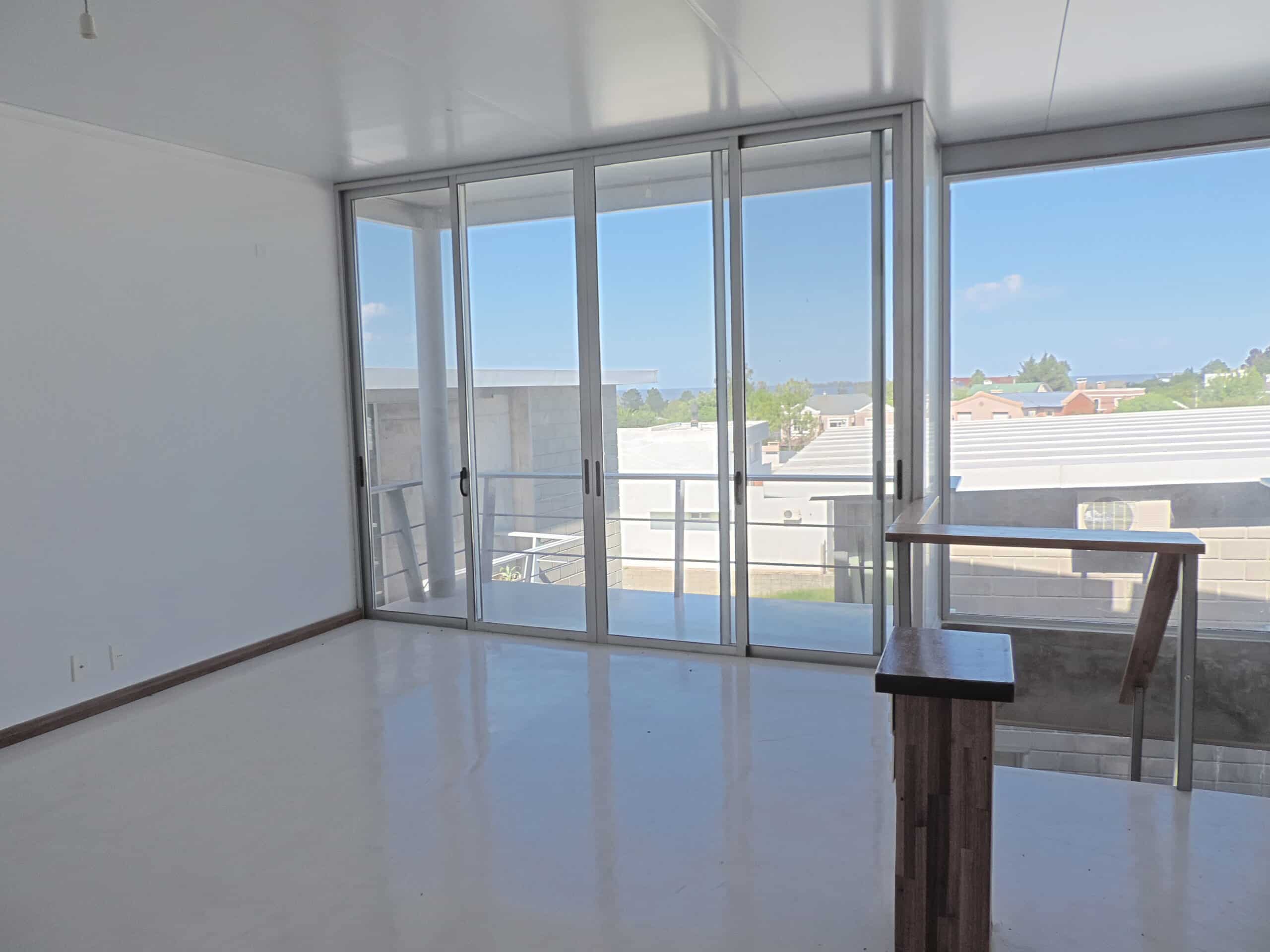 Inside out living, espacios amplios con vista al Rio