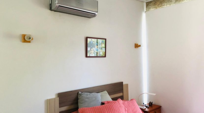 6a250579-ec52-4801-a458-1952808555bb