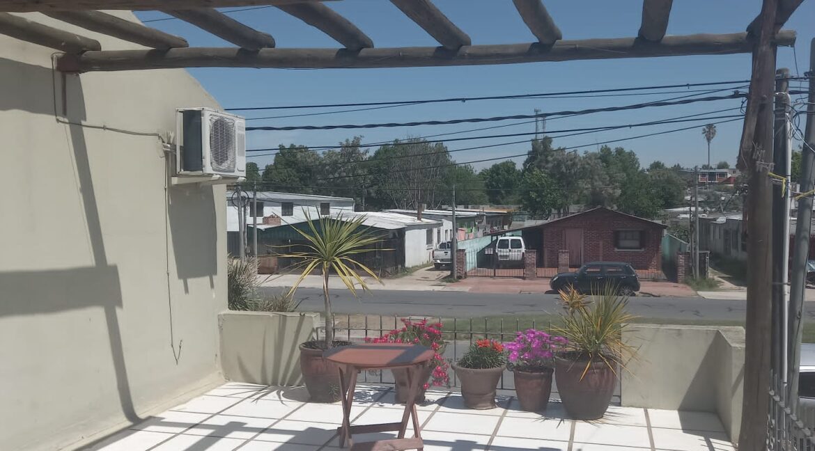 a64b41cc-cb55-4cc6-9a73-43a7190f35e3