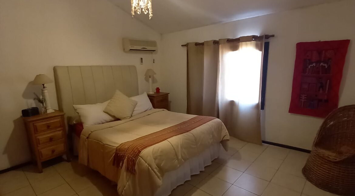 b1529c18-fb62-432c-82ba-05153223f0bf