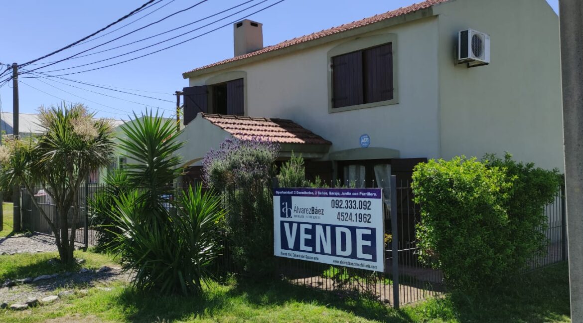 b1b0fb26-8f4f-4997-b487-b47218757821